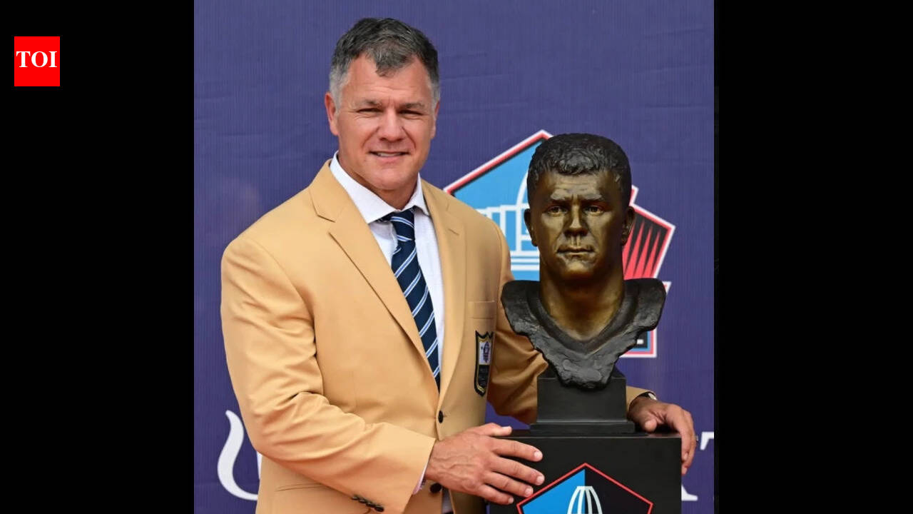 Photo: The Times of India Adam Vinatieri Sets Guinness World Record