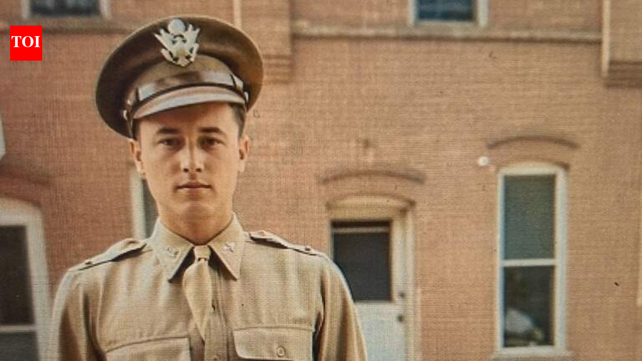 In 1942, 24-year-old WWII pilot vanished over Egypt, 84 years later, his family finally buried him
