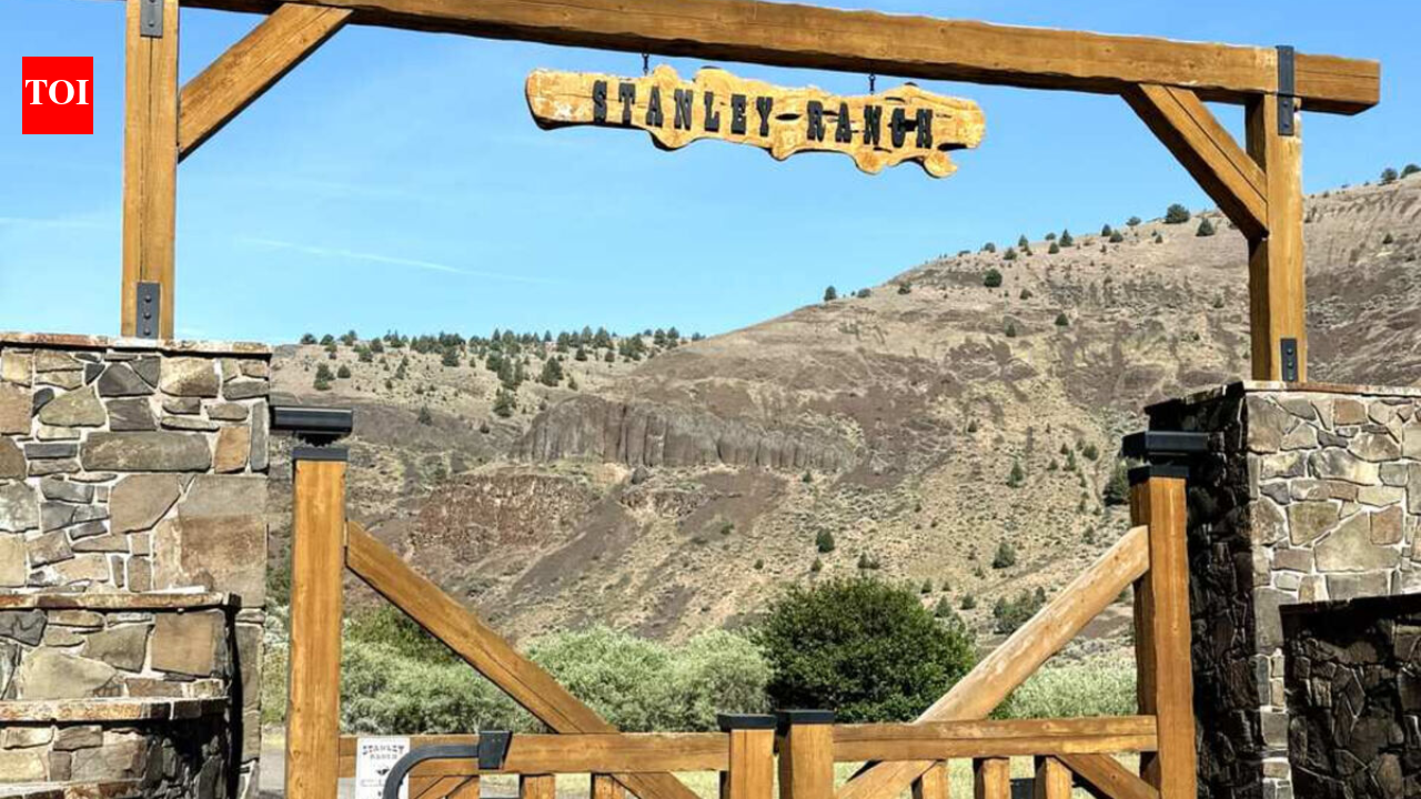 A historic Oregon cattle ranch spanning 37 square miles sold for $27.55 ...
