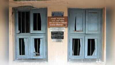 Mamata Trinamool, CPM offices face attacks across 6 S Kol wards for 4 hrs