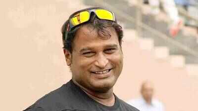 Ramesh Powar coaches Australia U-19 spinners ahead of India series
