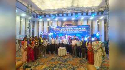 Dental practitioners discuss latest treatment techniques