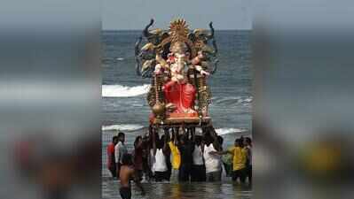 High festive energy, but low seriousness towards environmental norms at idol immersion