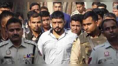 Gangster Kala Jathedi gets parole for naming twin daughters