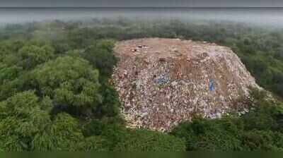 7 years on, no wall, biodiversity park edge remains open to encroachment in Gurgaon