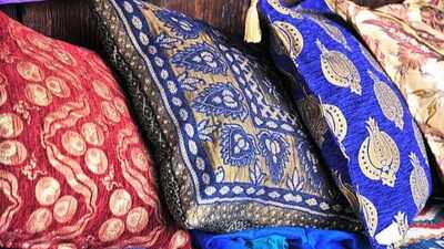 Turn old dupattas into stylish cushion covers without sewing: Easy ways to give your home décor a beautiful makeover