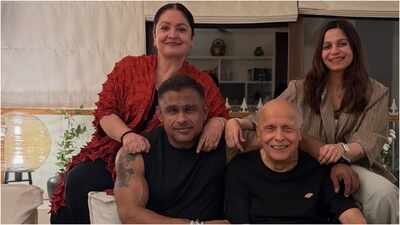 Mahesh Bhatt's 78th birthday: Family shares warm moments, Alia Bhatt and Ranbir Kapoor missing