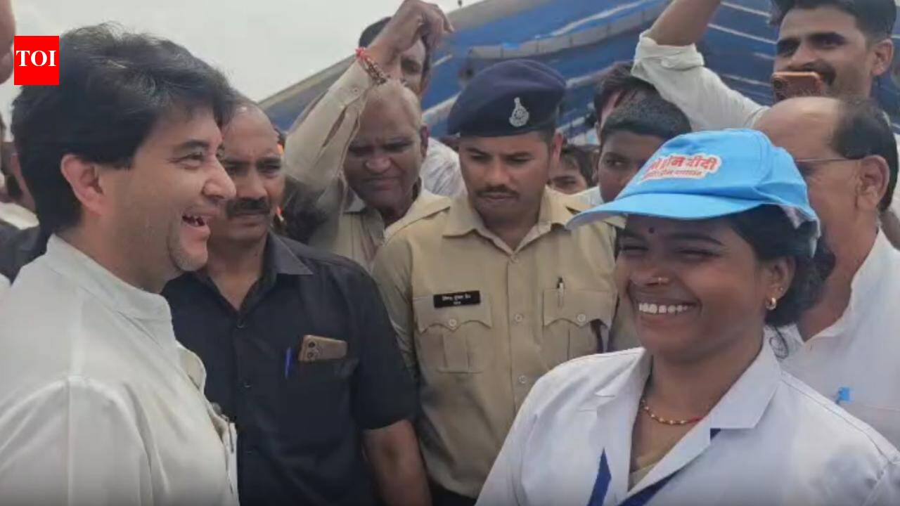 Meet Kiran Ahirwar, Madhya Pradesh’s ‘Drone Didi’ who became a lakhpati