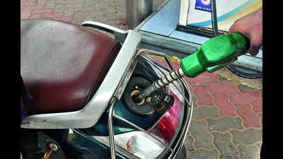 No UPI above Rs 2,000? MP petrol pumps to stop accepting payments from October 16 over MDR