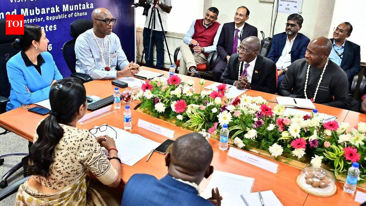 Ghana’s interior minister studies crime data tech of TN police | Chennai News