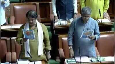 BJP, JD(S) legislators sing all six stanzas of Vande Mataram