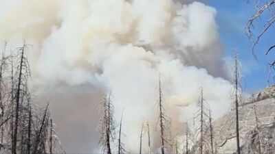 2 killed as helicopter crashes while battling wildfire in California’s Yosemite National Park