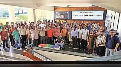 Large section of IIT-B faculty backs prof, flags damage to reputation