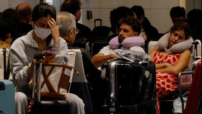 Northeast US airports resume operations after telecom outage disrupts thousands of flights