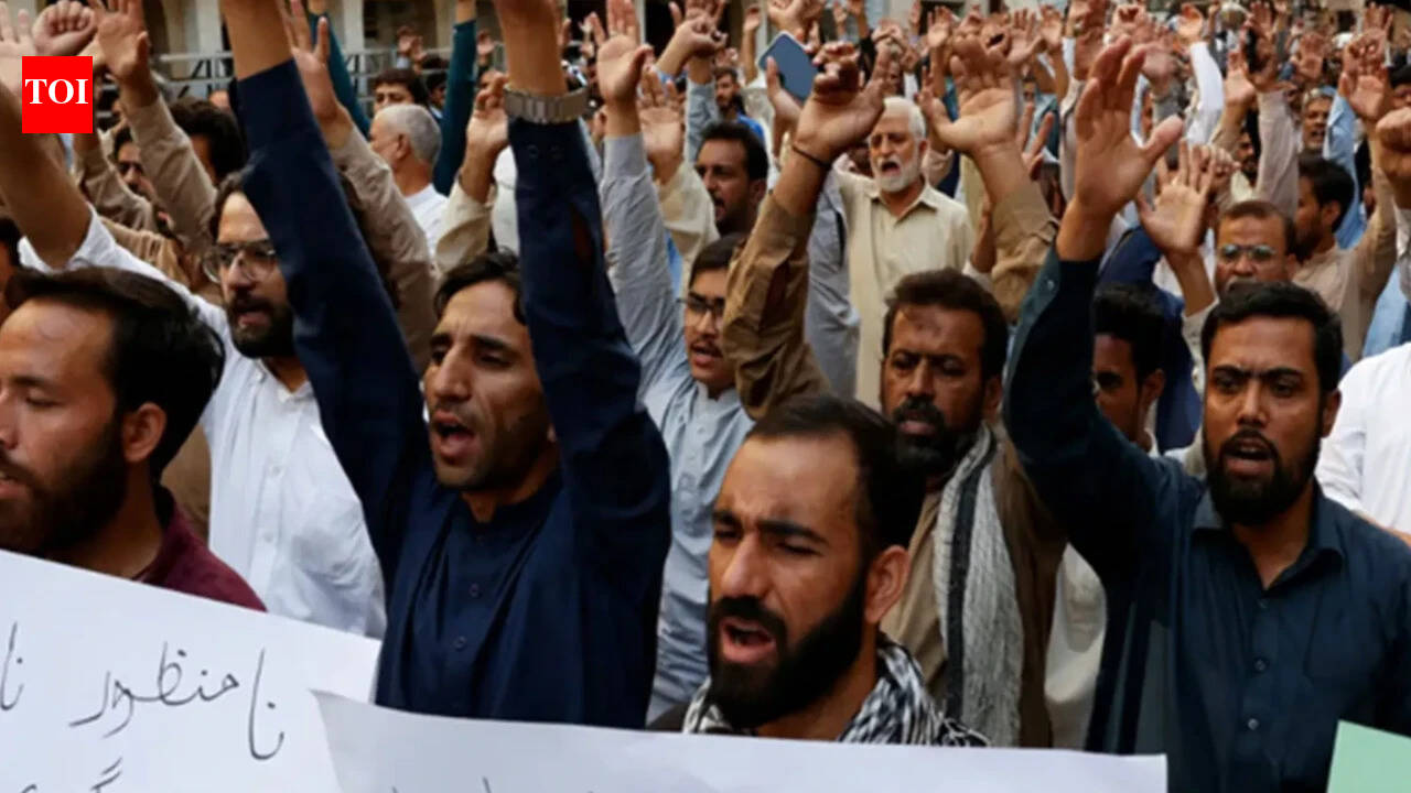 'Mass casualty' alert? Pakistan hospitals clear beds ahead of PTI protest