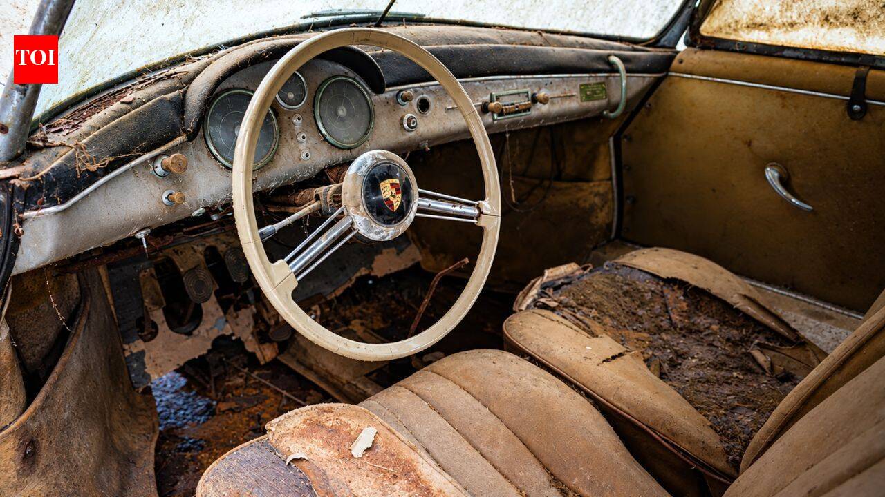 1955 Porsche 356 Speedster found after 50 years sells for $145,600 in 2026