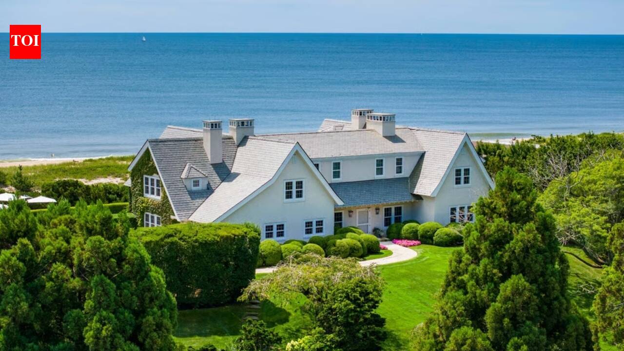 ‘Dune Cottage’ sells for $72M after $120M asking price