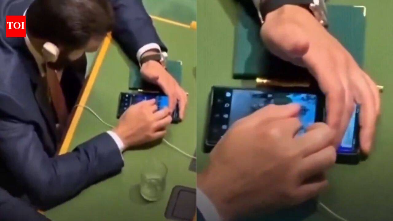 Watch: Syria president scrolls Instagram during Erdogan's speech in UN