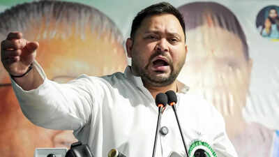 'Bihar, Maharashtra, Delhi, Haryana & West Bengal': Oppn seeks fresh polls after EC 'dissent' report
