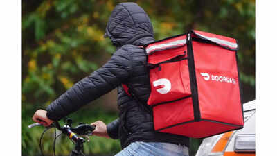 America's largest food delivery company DoorDash admits it underpaid or paid late to 200,000-plus workers in New York City for over three years, will pay $131.5 million in settlement; and apologises