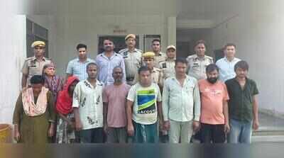 2 held captive over old-note fraud rescued, 8 held