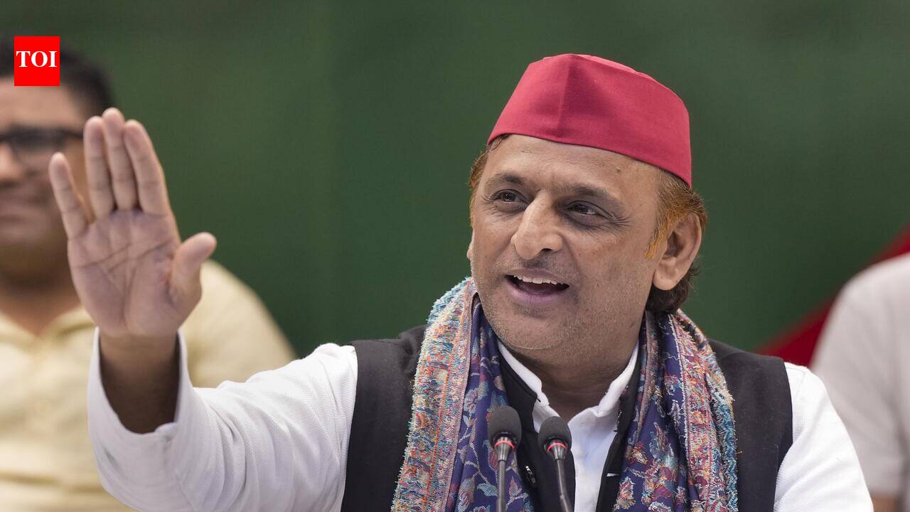 EC exposé suggests UP polls last of elections, says Akhilesh