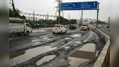 Rains over, Noida sets Oct 20 deadline to fix broken roads by Oct 20