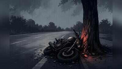 Motorcyclist dies after crashing into tree in Chikhali