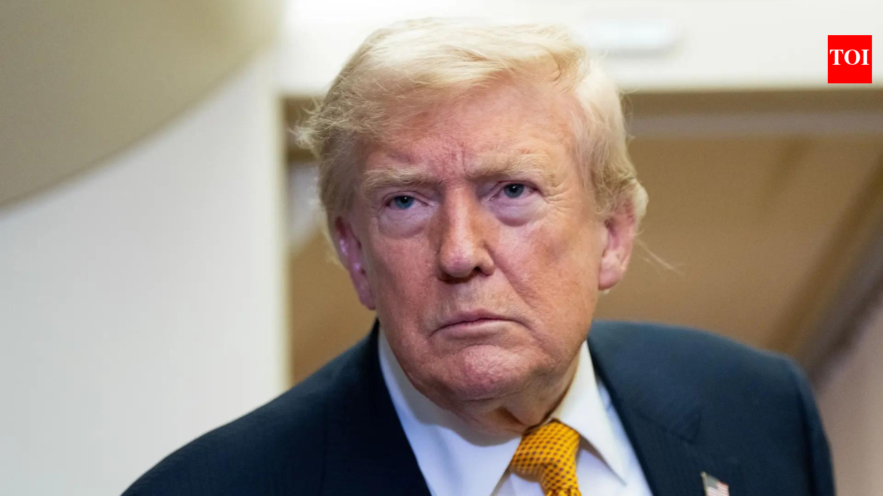 Federal Judge Temporarily Overturns Trump's White House Media Ban