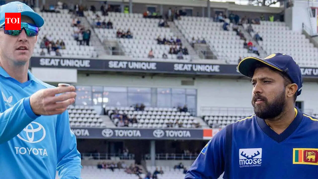 England vs Sri Lanka 2nd ODI live action at Headingley