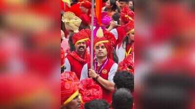 Beyond just playing dhol-tasha, celebrity-led Kalaawant pathak honours social groups and real-life heroes