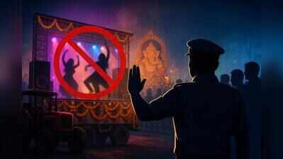 Seven booked over obscene dance during Ganesha immersion procession near Baramati