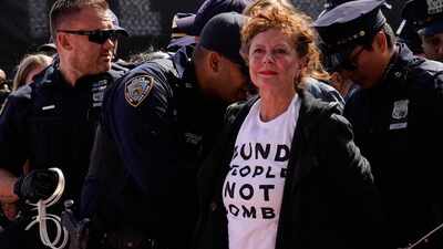 Susan Sarandon among Hollywood actors, politicians arrested for protesting against Benjamin Netanyahu outside UN - WATCH