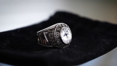 A silver US Army ring missing since 2006 was found in another soldier’s footlocker; after a three-year search, a Fort Worth woman finally returned it to its original owner 20 years later