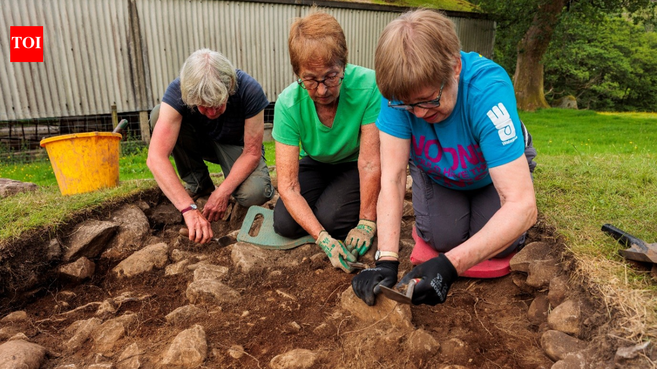 Volunteers reveal 2,000-year-old Iron Age settlement in England's Lake District