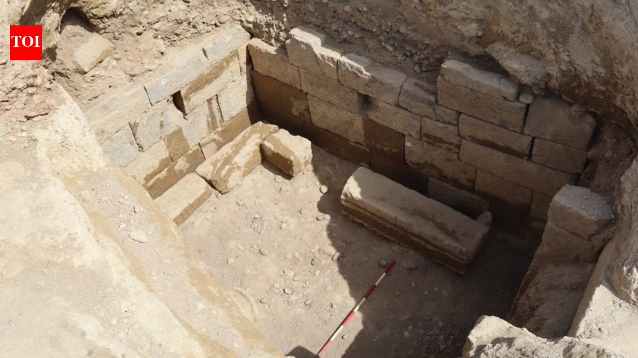 Archaeologists found gold, rare pottery at 2,700-year-old Etruscan tomb in Italy
