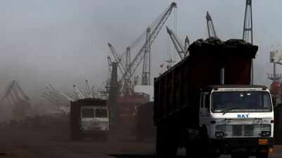 As stocks fall at power plants, govt mulls imported coal blending