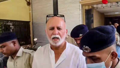 SC notices to Tarun Tejpal, Goa police in 2013 rape case