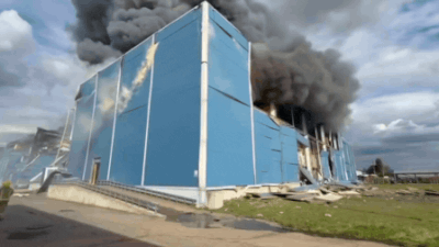  Russia strikes McDonald’s-linked warehouse in Kyiv as 5 killed - video