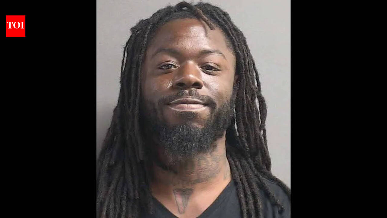 'I am King Tutankhamun': Pittsburgh doctor murder suspect Elijah Hemingway told police he was not a 'physical being' during bizarre Florida incident in past