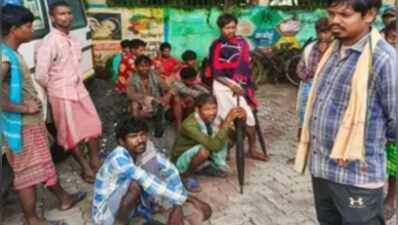 Village headman hacked to death in Sahibganj, one held