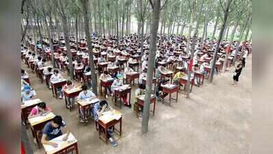 961 Jeevika women clear Class X exams