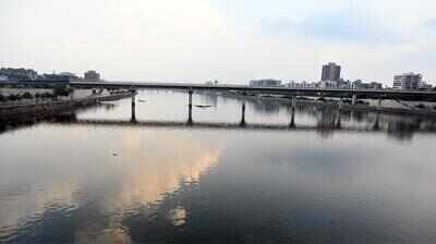 Monsoon begins to retreat, A’bad records 37.4°C