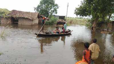 Gandak floods villages along India-Nepal border, 3,000 affected