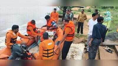 525 evacuated as floods hit63 villages in Bhamragarh