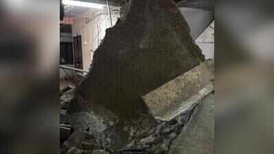 28 rescued from 4-storey building in Katargam as staircase collapses