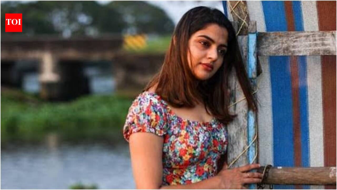 https://static.toiimg.com/thumb/msid-134514454,width-1280,height-720,resizemode-6,overlay-toi_sw,pt-32,y_pad-600/photo.jpg