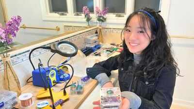 Vivien He developed a tiny device that detects earthquake signals and sends warnings through alarms and text messages