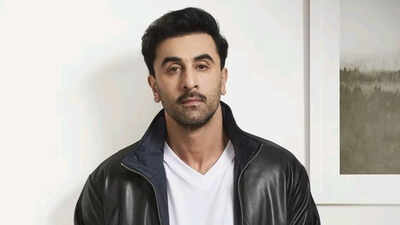 Ranbir Kapoor loses his cool with paparazzi after ‘Ramayana’ event as he steps out with Alia Bhatt, Vicky Kaushal and Sanjay Leela Bhansali: ‘Bahut bol raha hai tu’