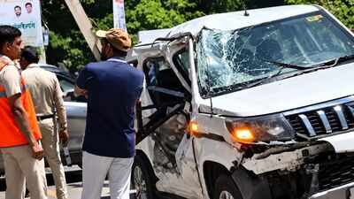 Truck rams Police Bolero in Rewari, driver injured; vehicle recovered, search on for accused